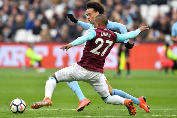 湖水清澈见 湖水清澈见