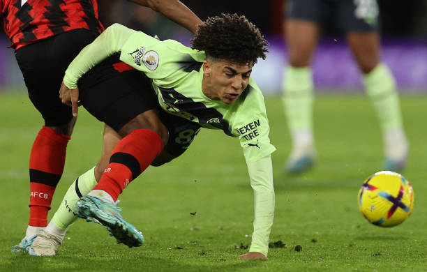 打下了坚实 打下了坚实