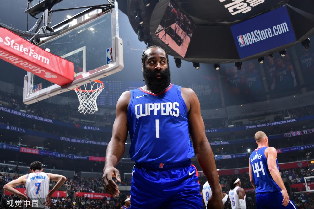 手的对决中 手的对决中